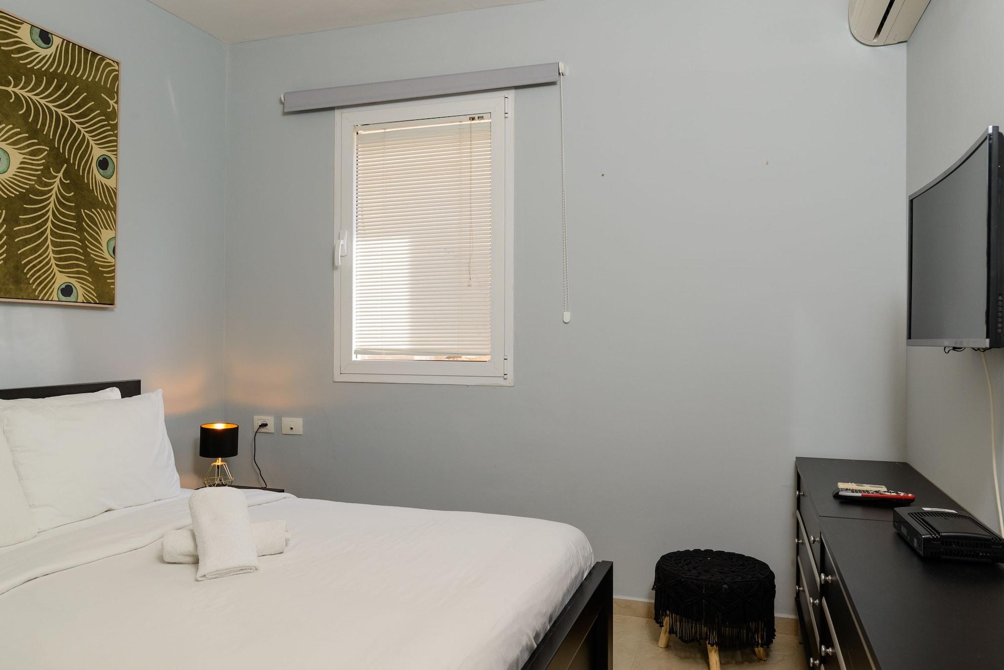 Liber Apartments By Raphael Hotels Тел Авив Екстериор снимка