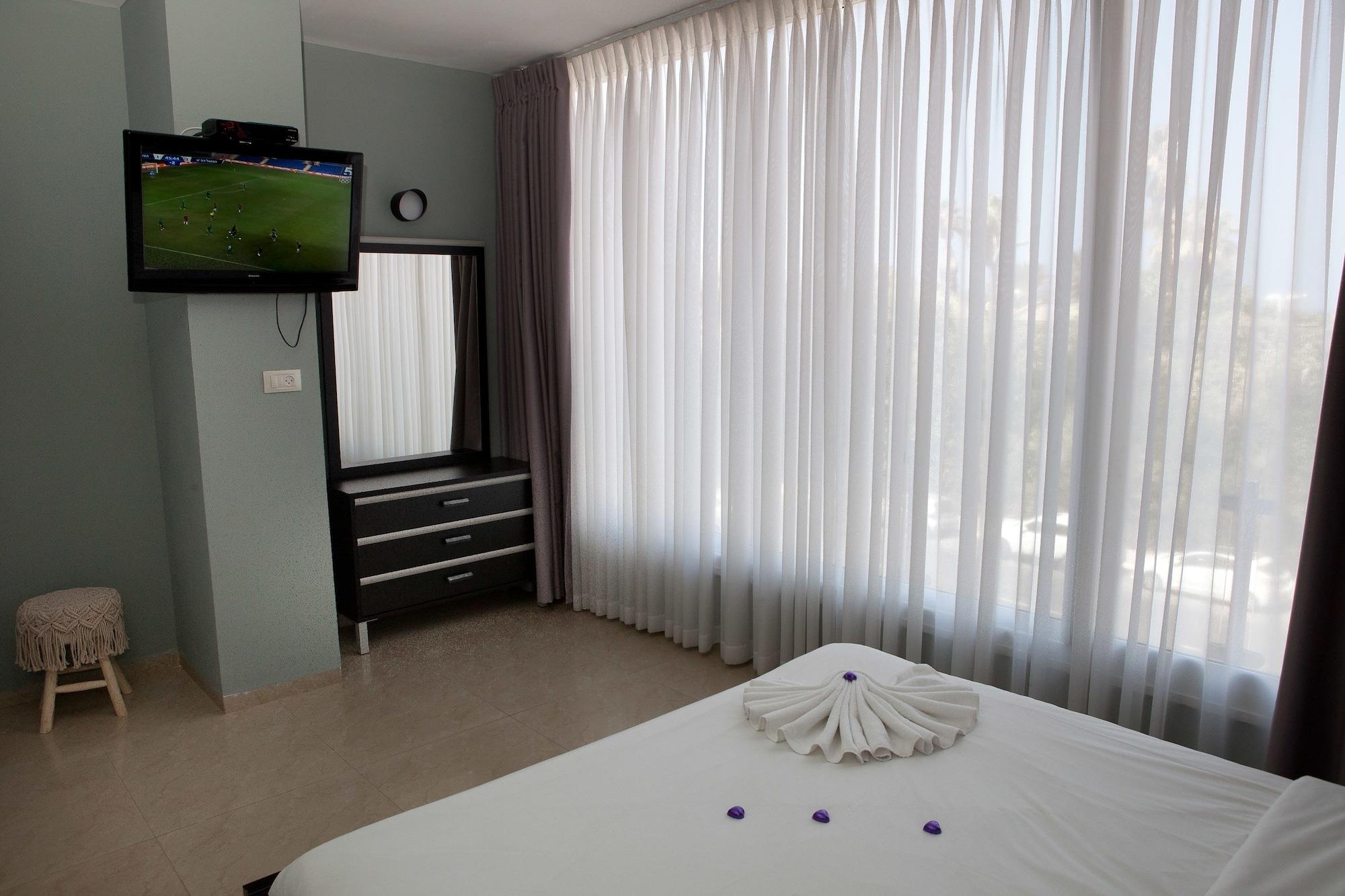 Liber Apartments By Raphael Hotels Тел Авив Екстериор снимка