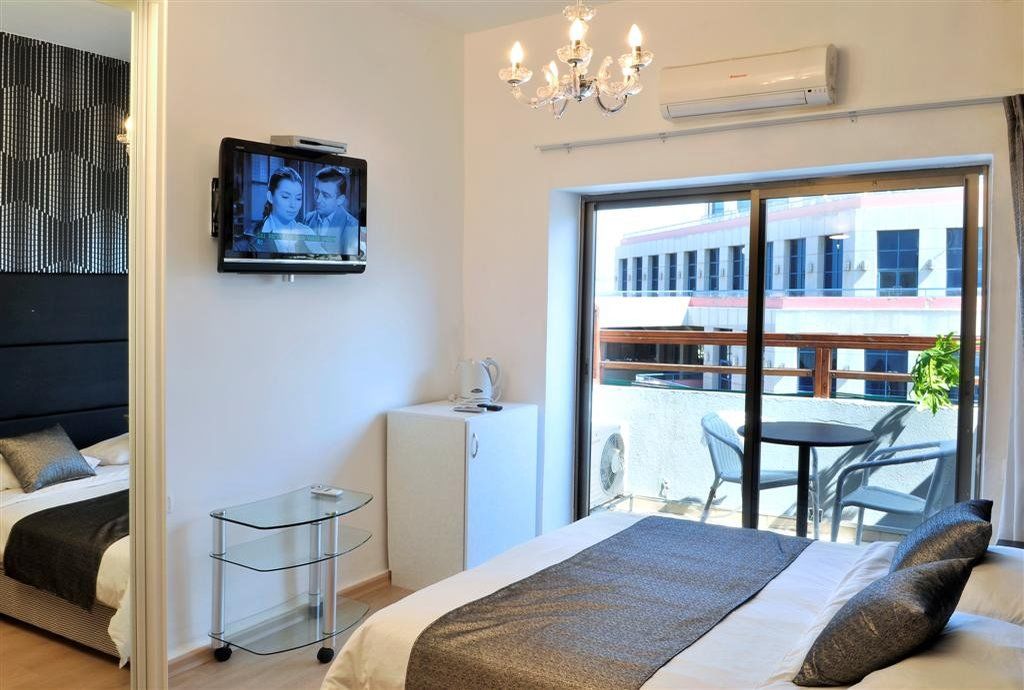 Liber Apartments By Raphael Hotels Тел Авив Екстериор снимка