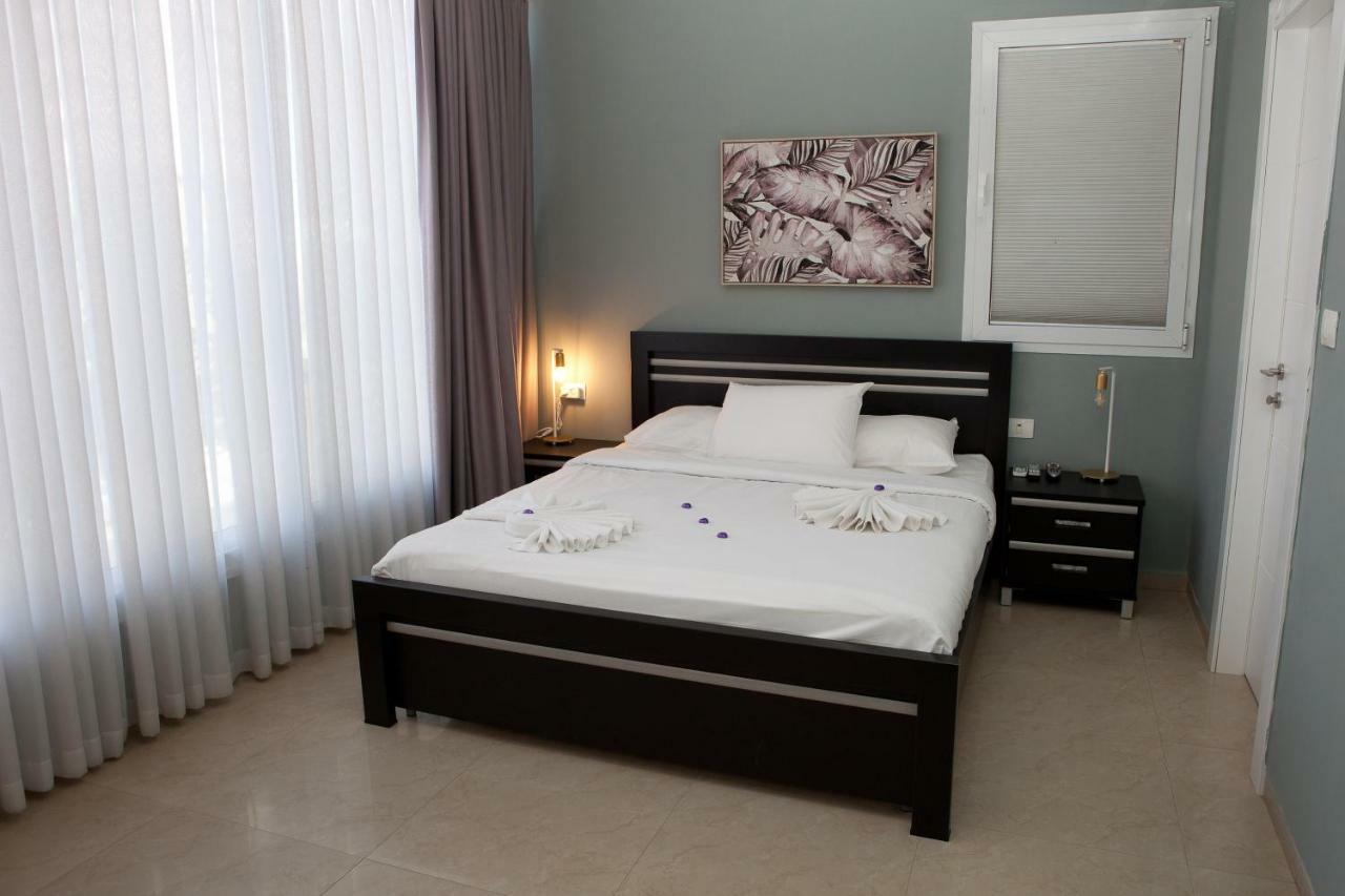 Liber Apartments By Raphael Hotels Тел Авив Екстериор снимка